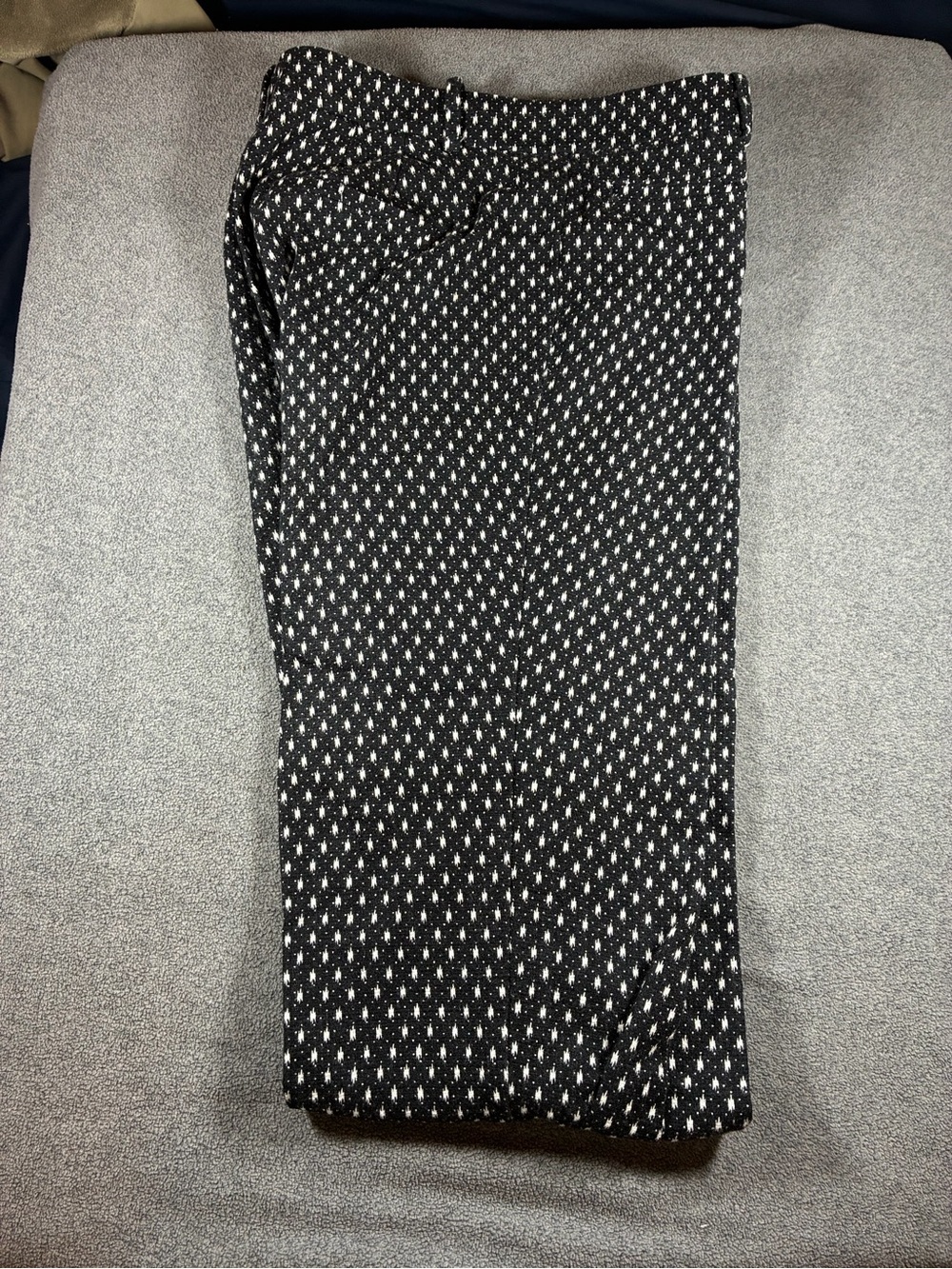 Ann Taylor Black and White Patterned Women's Trousers